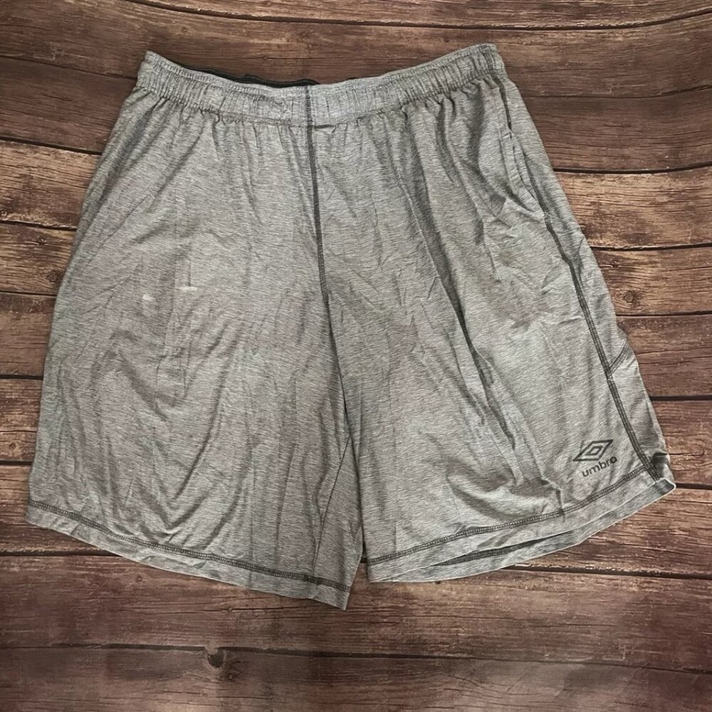 Men’s Umbro Casual Basketball Athletic Gray Shorts Large SEE NOTES